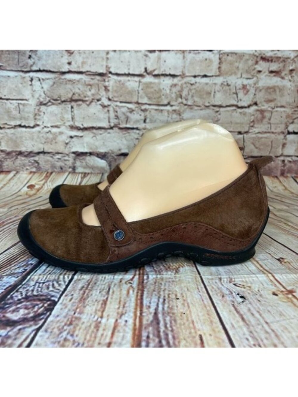 Merrell Plaza Bandeau Cherry Brown Suede Mary Jane Shoes Sz 7.5 - Picture 3 of 9
